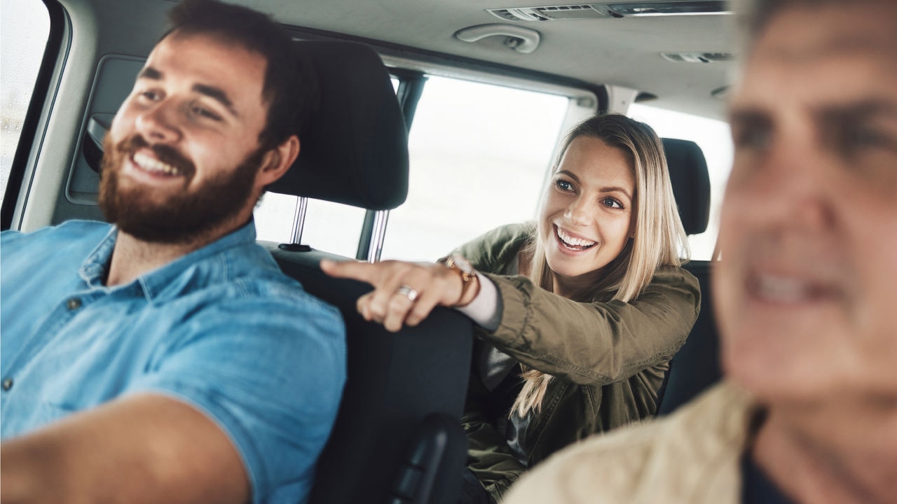 گفتگوها در اتومبیل با Dynamic SpeechBeam